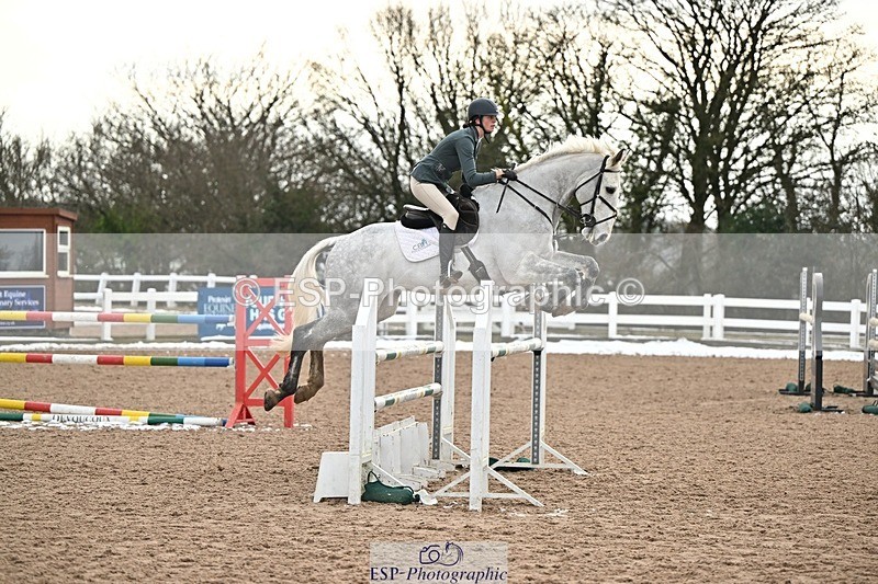 250111-133652-00456 - Cls 12 Newcomers and 1.10m Open