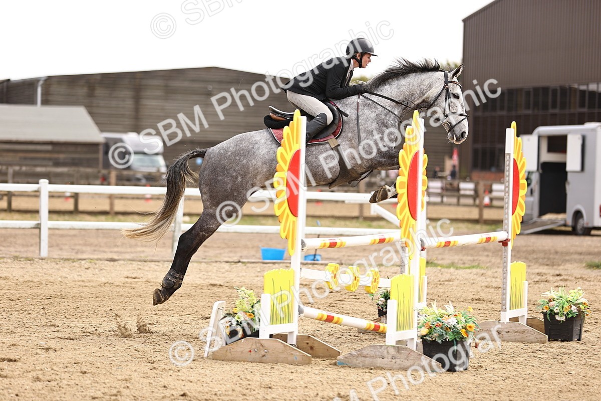 SBM_002464 - Class 11 - Senior newcomers - 1.10m