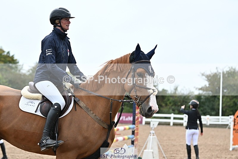 240925A-121501-00399 - Cls 3 Snr 1.05m Open