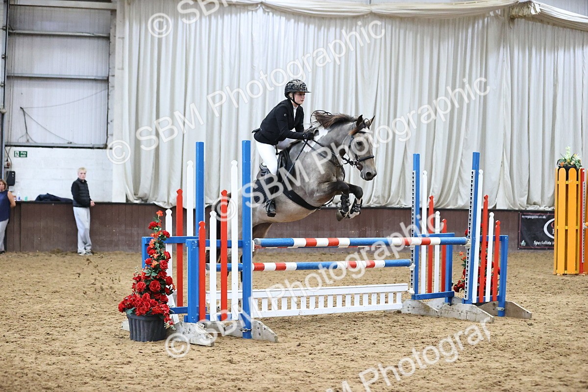SBM_002778 - Class 6 - Pony Newcomers 1.00m Open