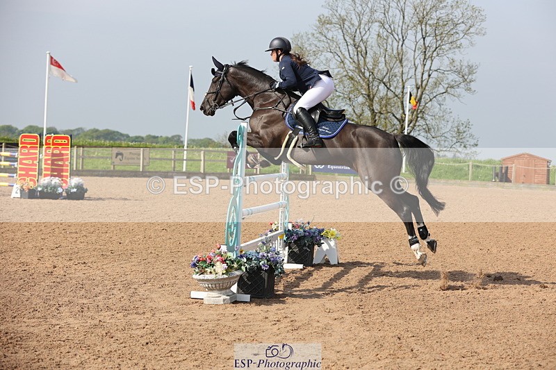 240511A-093244-11121 - Cls 32 Foxhunter