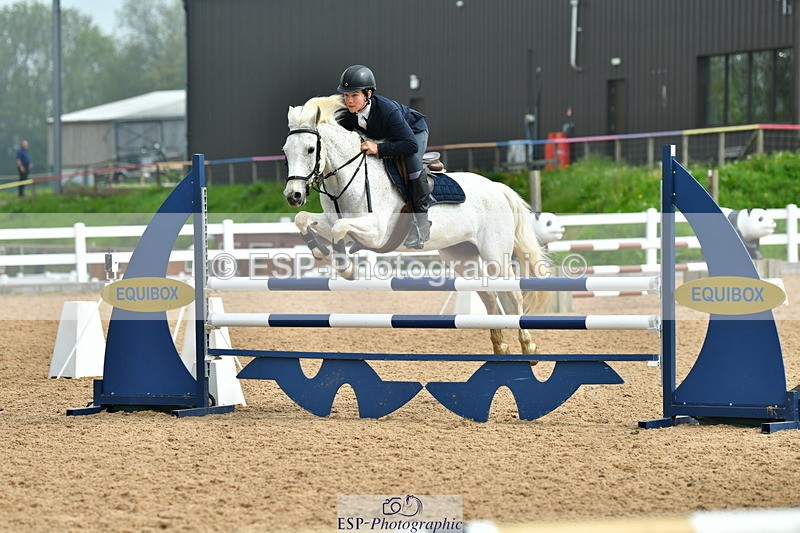 230514A-104224-02305 - Cls 22 Pony Discovery & 90cm Open