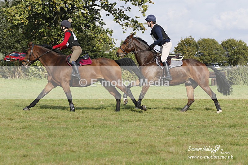  WWHT 171021 3492 - Intermediate Pairs (0.90m)  17/10/21