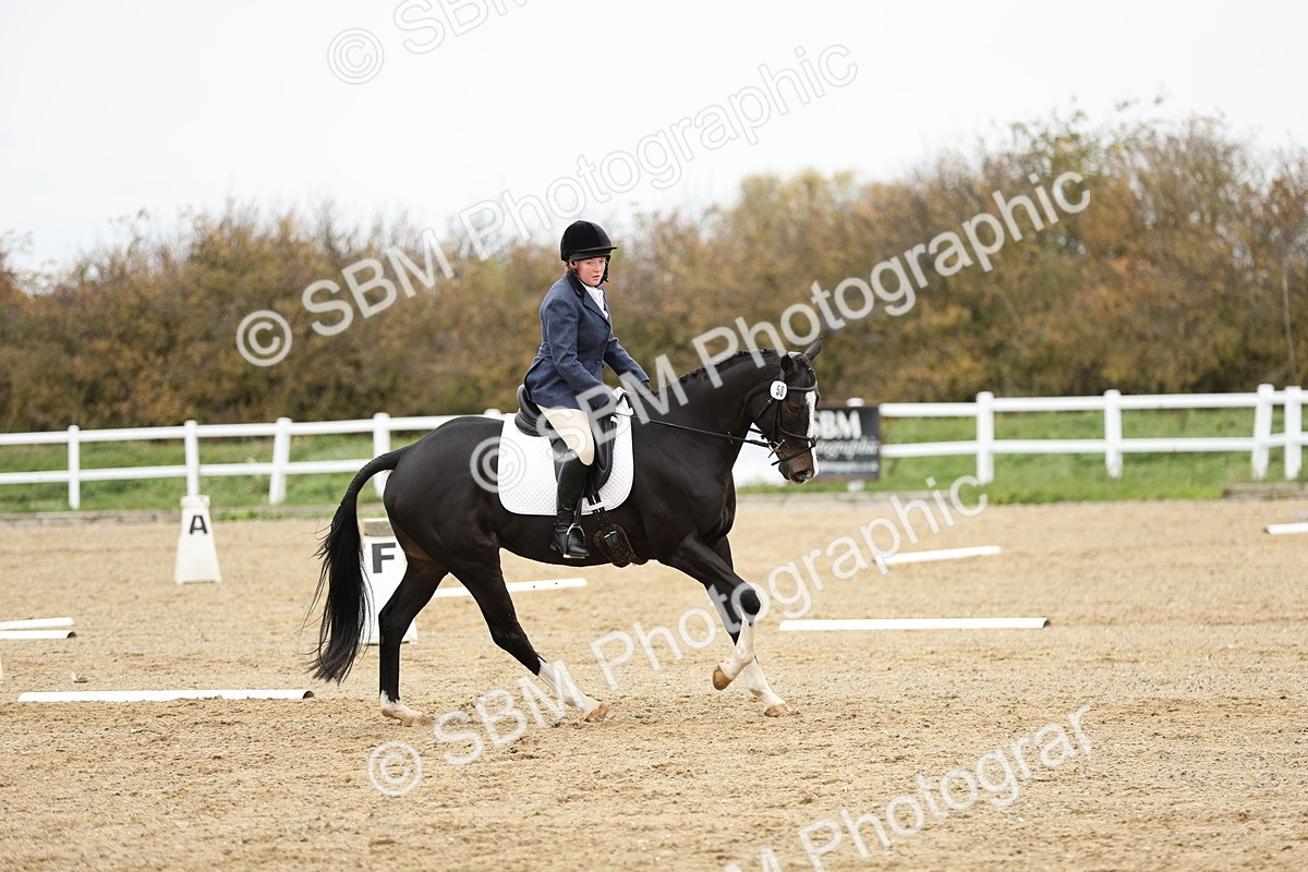 SBM_003060 - Class 8 - Novice 1