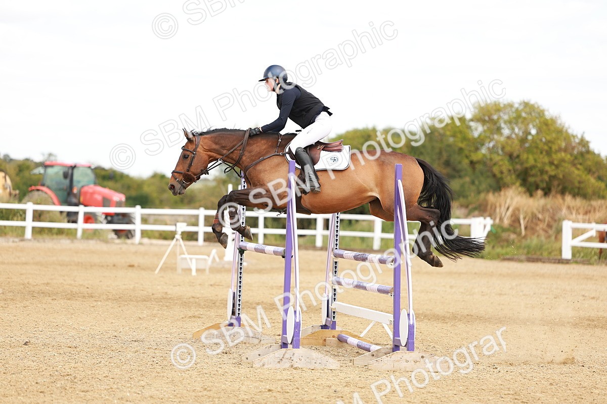 SBM_006939 - Class 4 - Senior British Newcomers - 1.10m