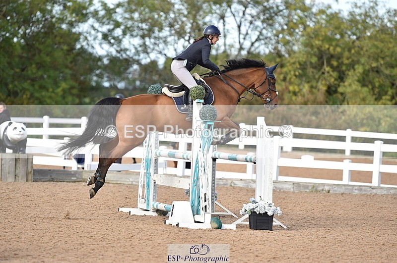 231015A-133728-08371 - Cls 25 95cm Amateur Q 2nd R