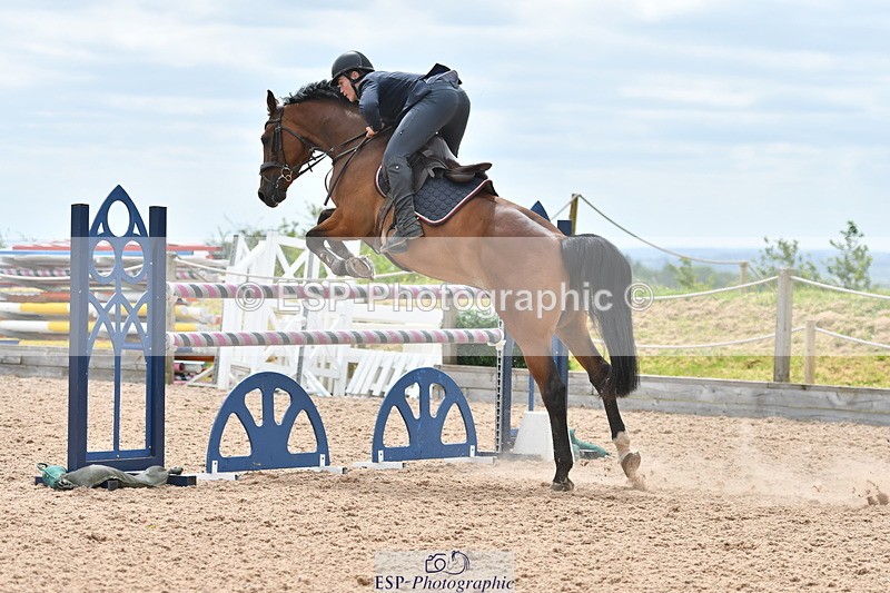 240609A-144751-06331 - Cls 19 Snr Foxhunter and 1.20m Open