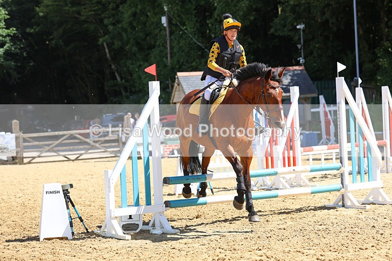 3E7A7056 - Class 2: 70cm