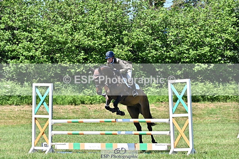 250522B-124509-02173 - 170-PURPLE.RAIN-Susie.Berry