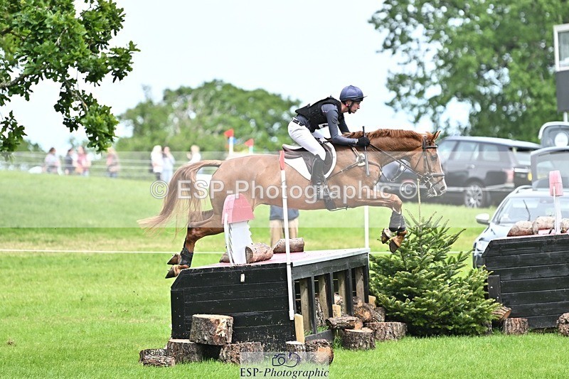 240525-153554-16382 - 221-LAGANS_RICE_STAR-Oliver_Thompson