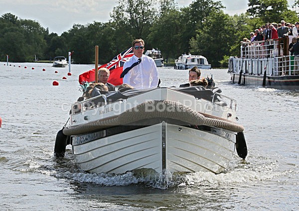120701 MAVI YILDIZ WT7A4050 - HENLEY ROYAL REGATTA - Sunday 1st July 2012