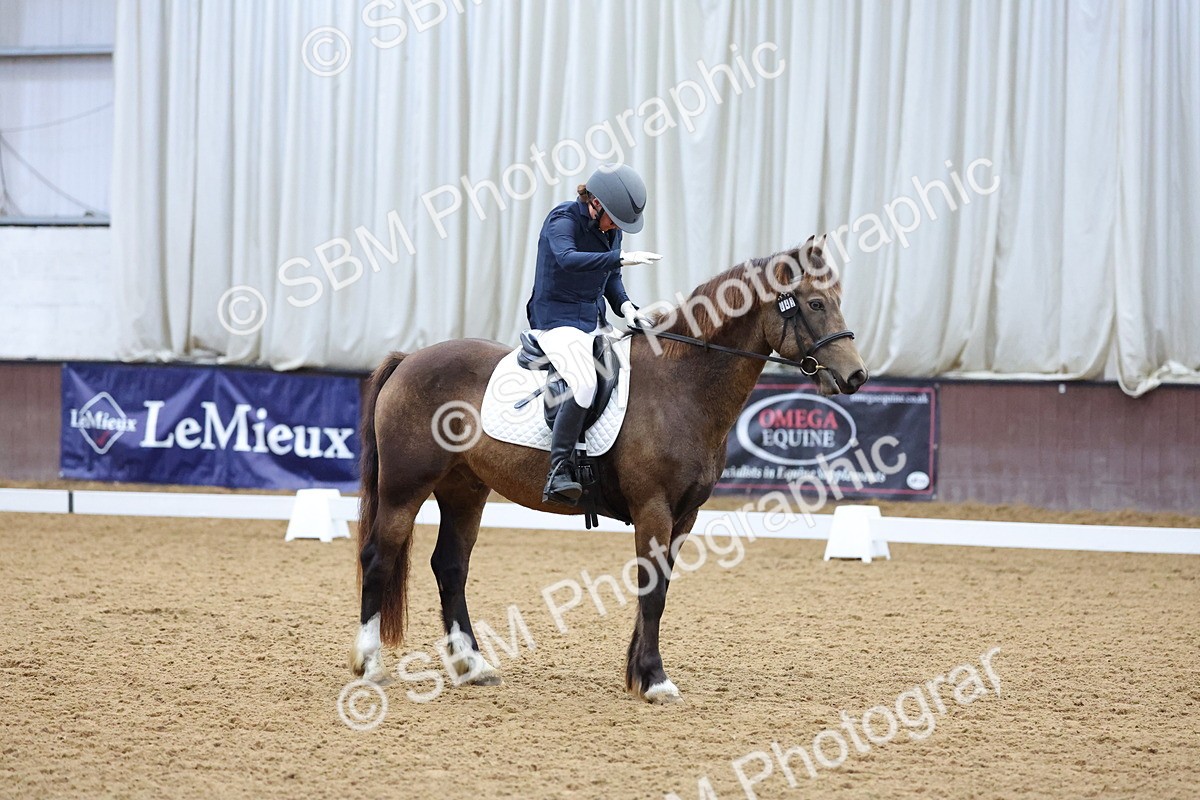 SBM_000382 - Class 2 - Intro 3 - Championship 9.54-10.50