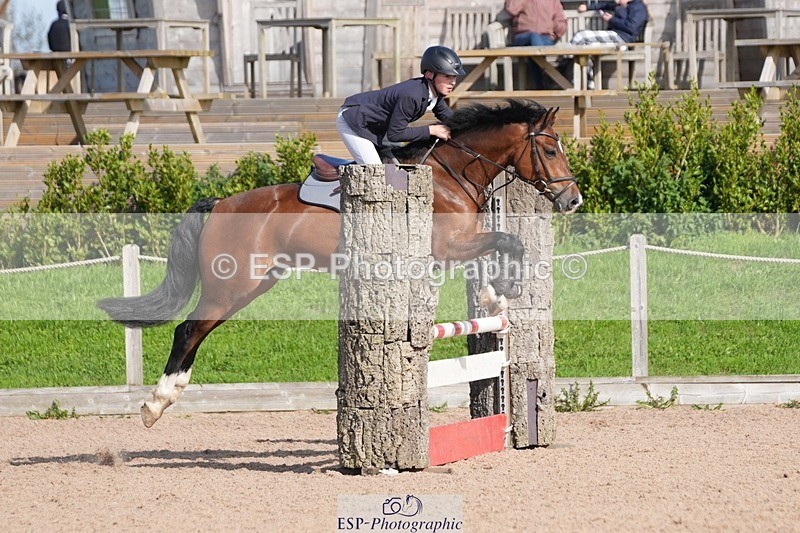 250921-110407-02476 - Cls 5 Pony Discovery and 90cm