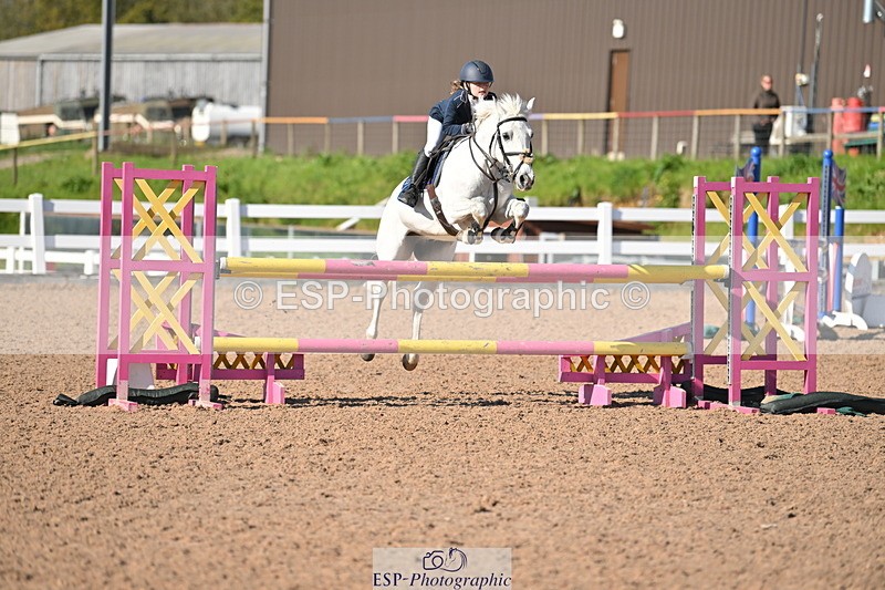 240504A-173033-03208 - Cls 24 Springboard 128cm & 138cm