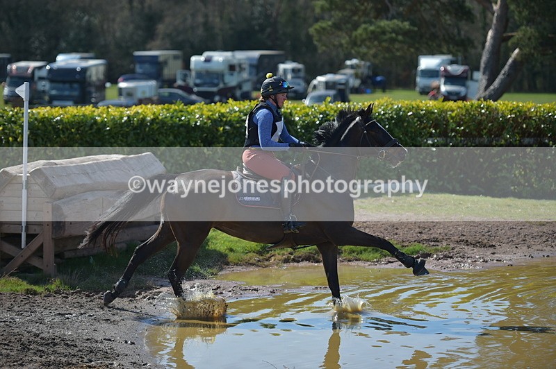 NGP_8254 - XC Time 13:29 to 13:34