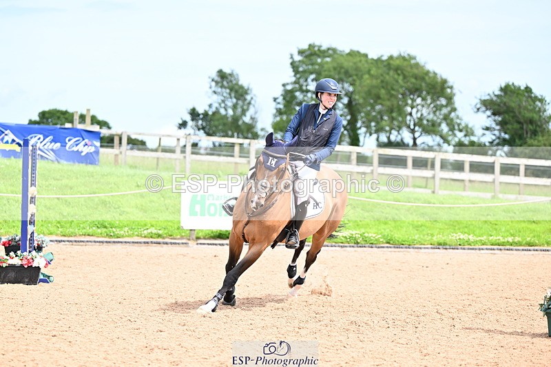 240726A-145305-02091 - Cls 4 Snr 1.20m Open