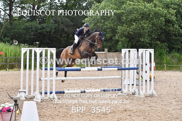 BPP_3545 - CLASS 18 SUN Senior 1.15m Open