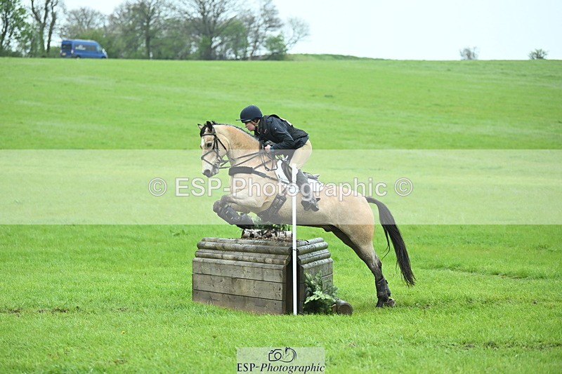 250418-150642-05112 - 169-Chloe.Dunn-TOWERHILL.SHAMIE