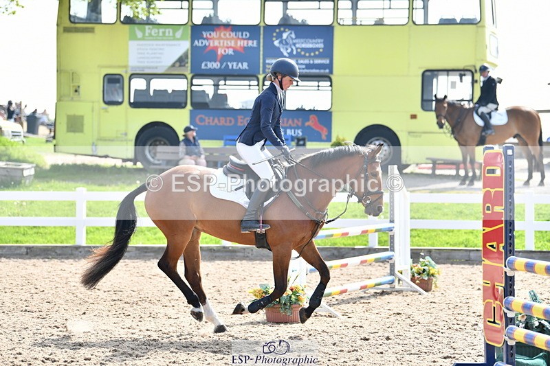 240511A-100310-11433 - Cls 28 95cm National Am Quali