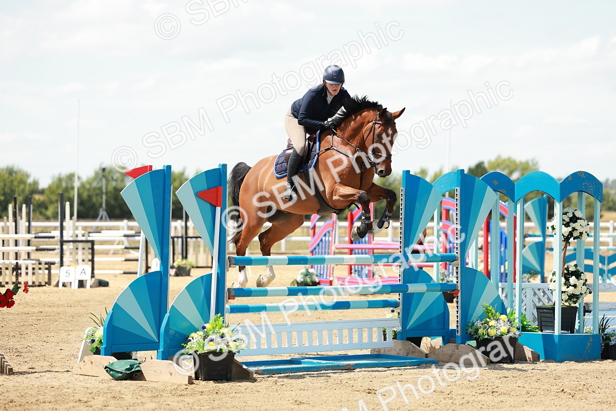 SBM_007438 - Class 3 - Senior Newcomers - 1.10m Open