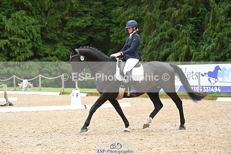 230813-170425-08552 - Cls 14 Medium Silver 16.45 to End