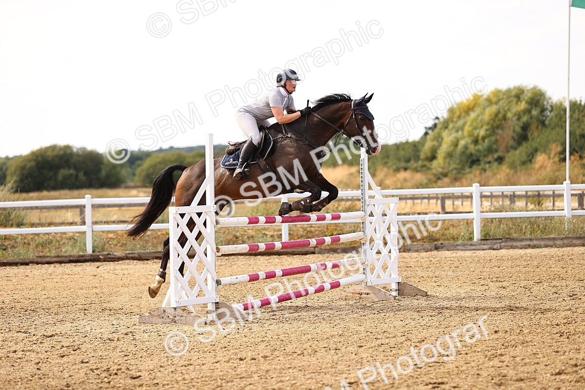 SBM_001508 - Class 6 - Senior Newcomers 1.10m