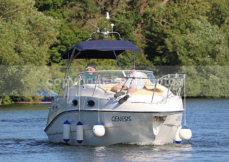 140703 GENESIS WT7A9160 - HENLEY ROYAL REGATTA - THURSDAY 3RD July 2014
