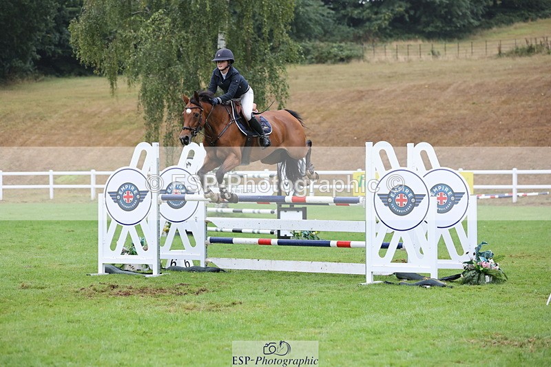 250830A-151301-07241 - Cls 16 Snr Newcomers and 1.10m Open