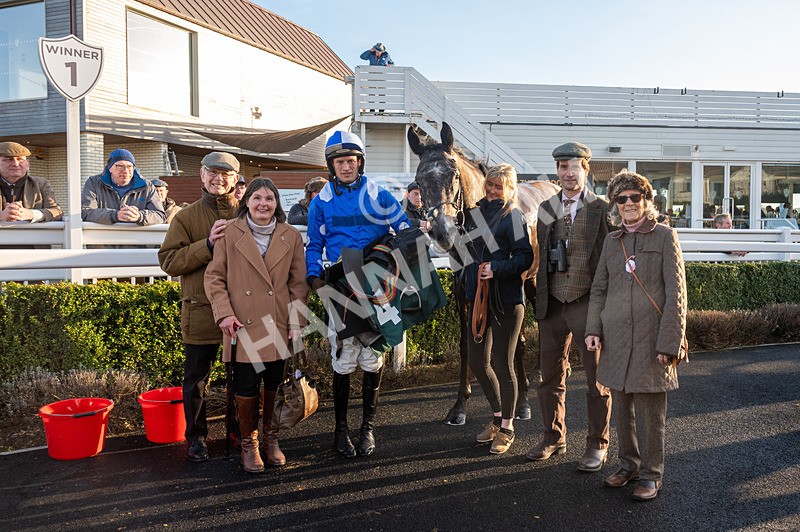 050325-Race 5-Born In The West-5760 - Race 5