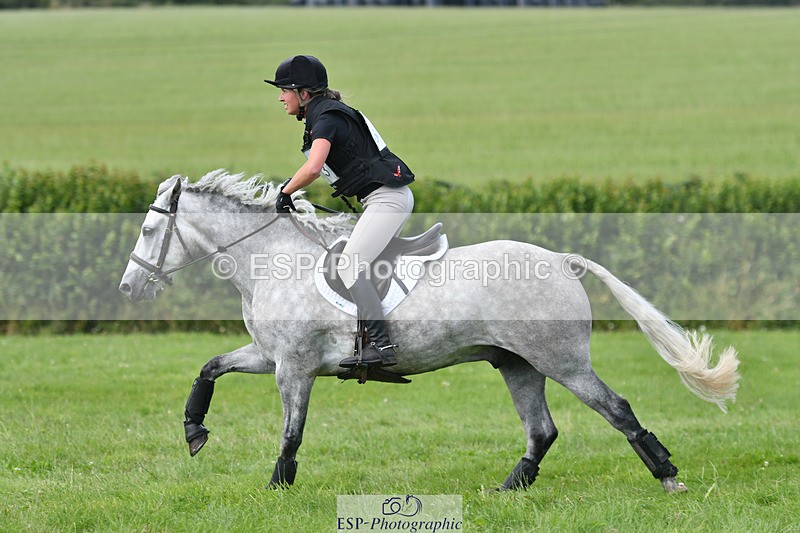 240804-155830-17825 - 663-Emma_Langfjord-Friend-MOUNTROSS_FIONN