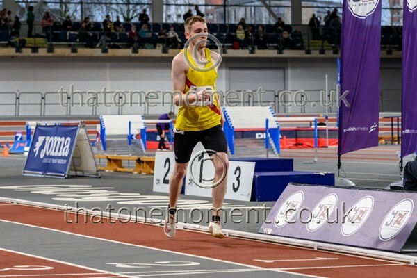 MastRelay26-917451 - Masters Set Three