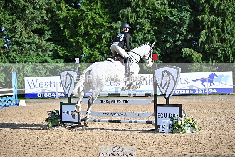 241027-134001-17578 - 549-Hannah.Wells-DEARDS.SIR.KNIGHT