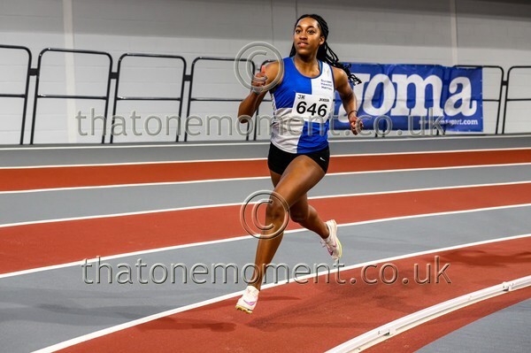 SeniorInd25-917288 - Track Female Set One