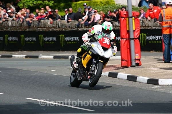  - Senior Race - TT 2010