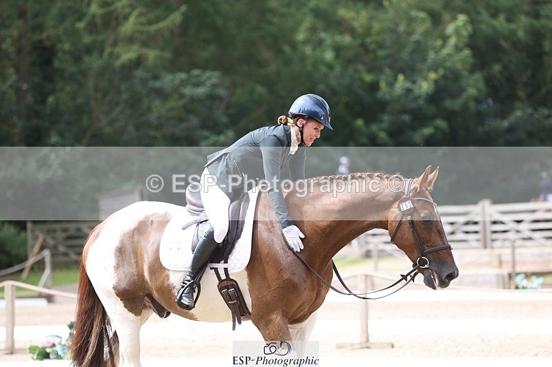 230812-121605-03977 - Cls 5 Novice Bronze 11.15 to 12.50 break