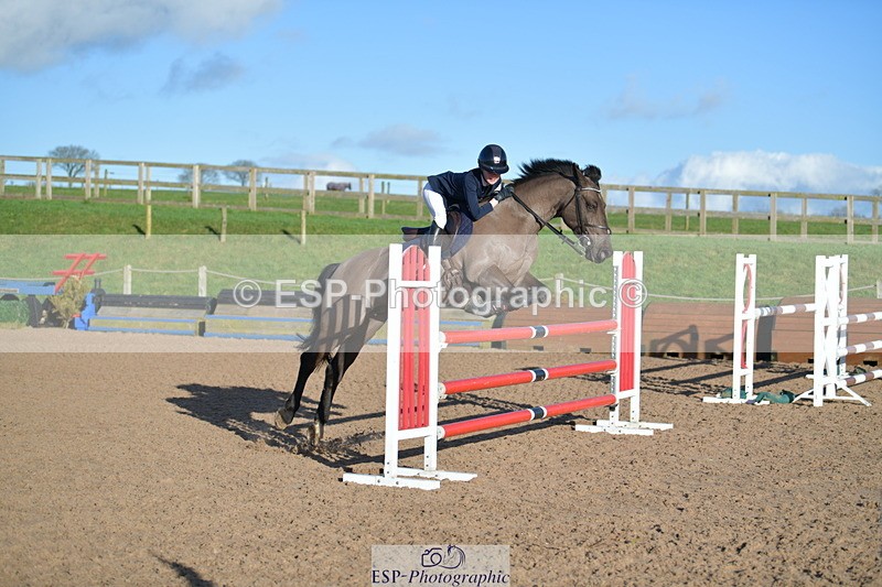 240211A-150914-03376 - Winter-Summer