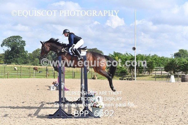 BPP_6692 - CLASS 3 Senior BritiNovice/ 90cm Open