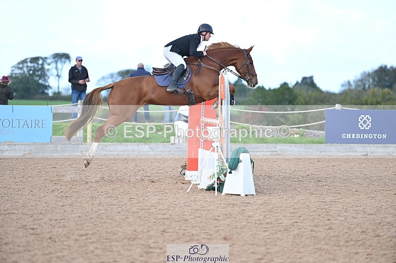 231014A-110558-04300 - Cls 18 Newcomers & 1.10m Open