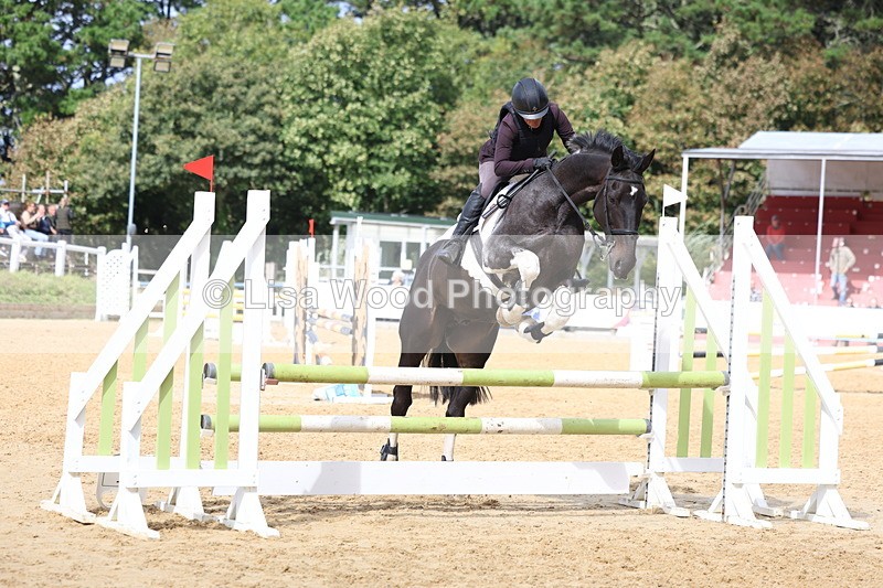 3E7A9704 - Class 10: Senior 95cm open