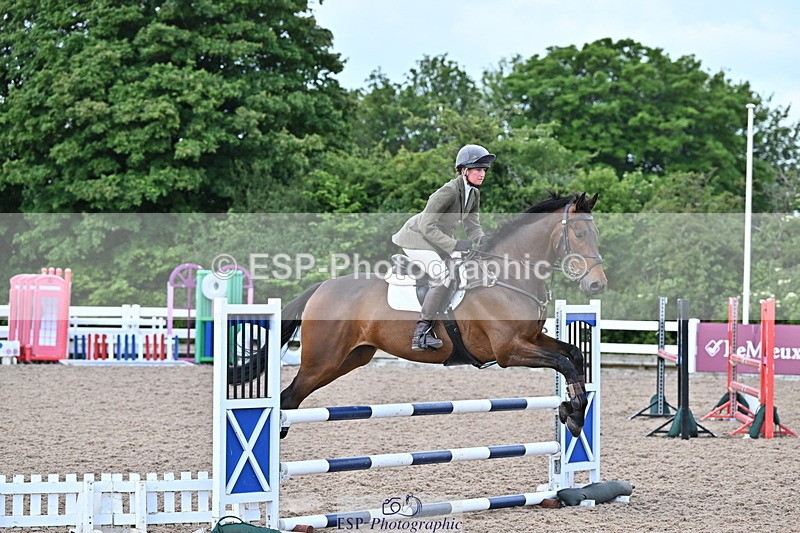 240605A-100201-00003 - Cls 1 British Novice and 90cm Open