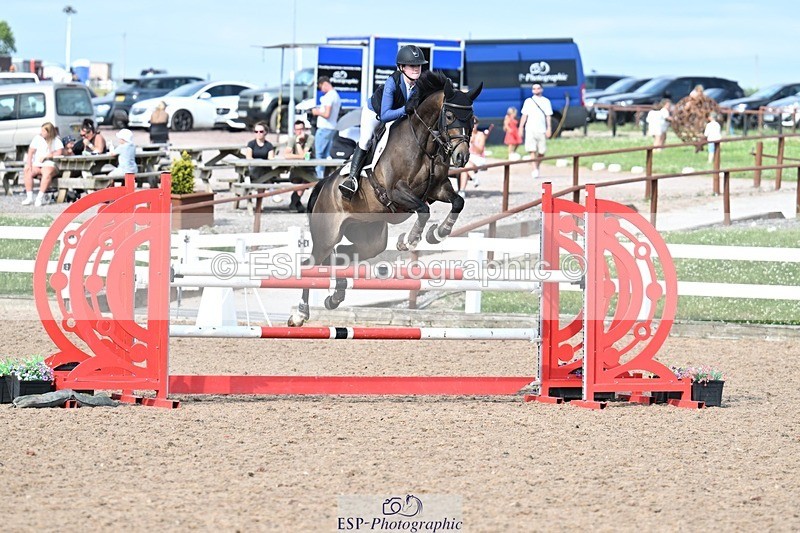 260627-174411-05825 - Cls 27 Foxhunter and 1.10m