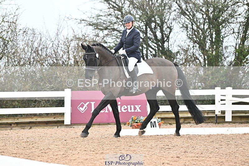 240217A-112803-01340 - 227-Jo.Roberts-Majestic.C