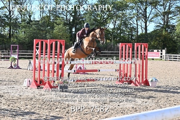 BPP_7582 - CLASS 8 Senior Newcomers/ 1.10m Open