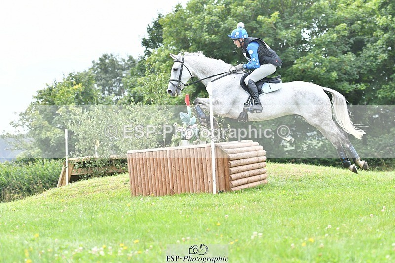 240803-132905-06889 - 155-Tracy_Meeking-SIMPLY_CERTAIN