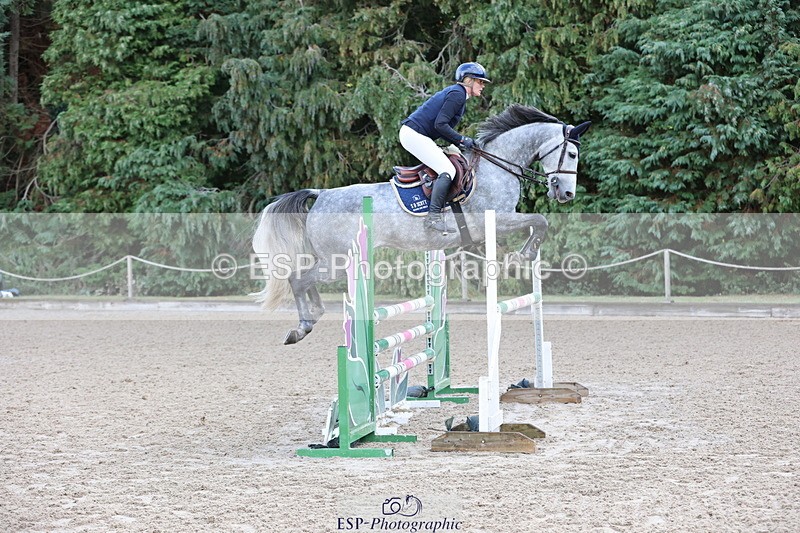 250831A-082201-08643 - Cls 40 Snr Newcomers