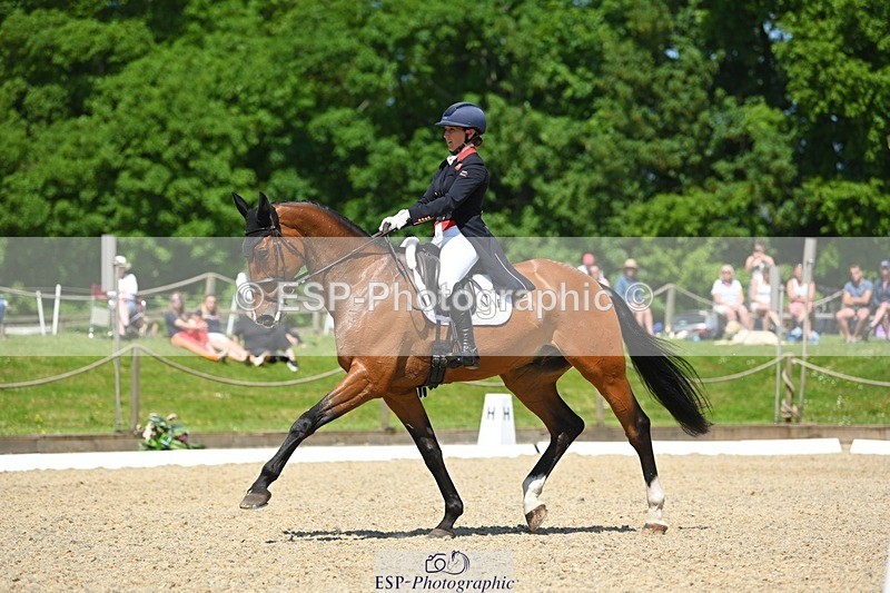 230526-120955-05959 - 474-LONDON_52-Laura_Collett-DR