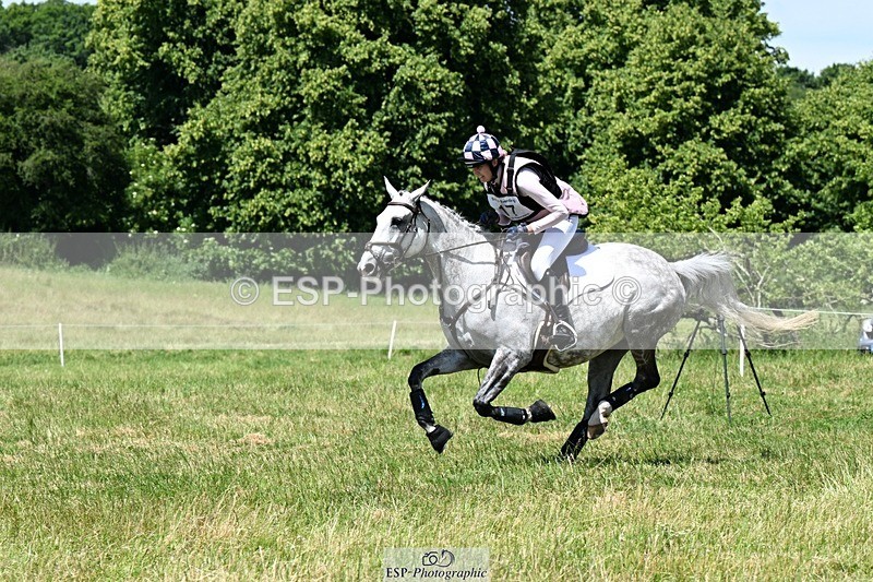 240629X-124407-2708 - 017-Jessica_Long-LADY_GREY