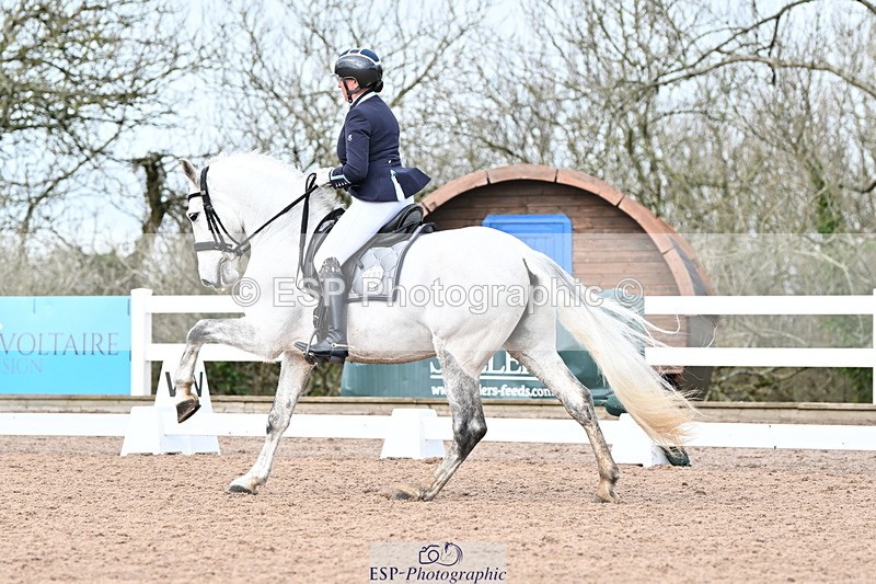 240218A-131120-07574 - 120-PAULA.LEE-Deseado.Santo