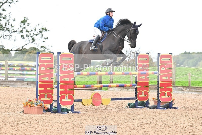 251003-133019-01136 - Cls 3 Foxhunter and 1.20m