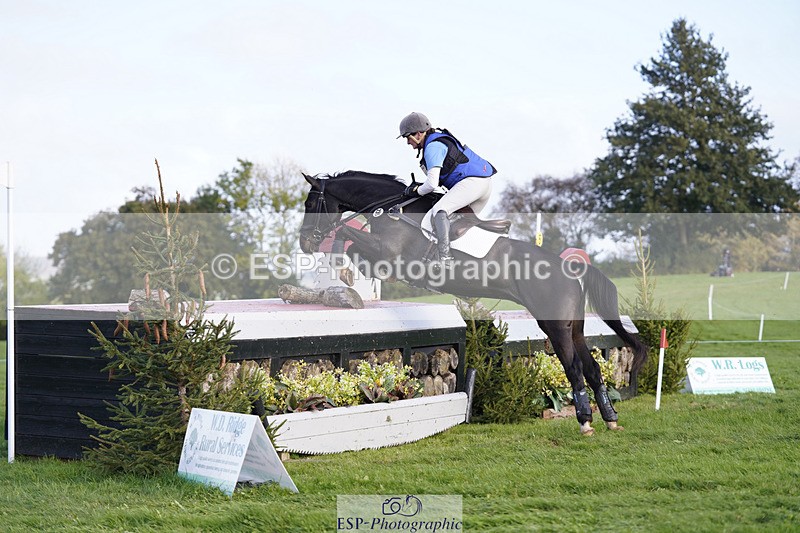 241025-154314-10505 - 235-Sam.Jennings-BILLY.ENERGETIC